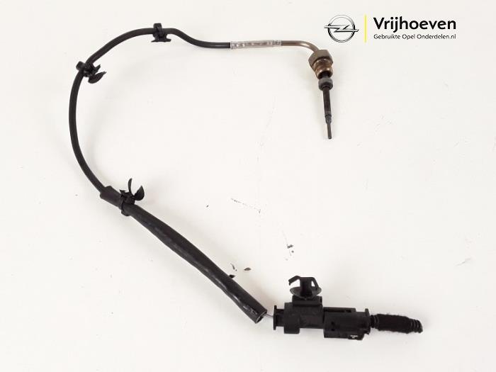 Gebruikte Uitlaat temperatuursensor Opel Zafira Tourer (P12) 1.6 CDTI 16V ecoFLEX 136 Prijs € 50,00 Margeregeling aangeboden door Autodemontage Vrijhoeven B.V.