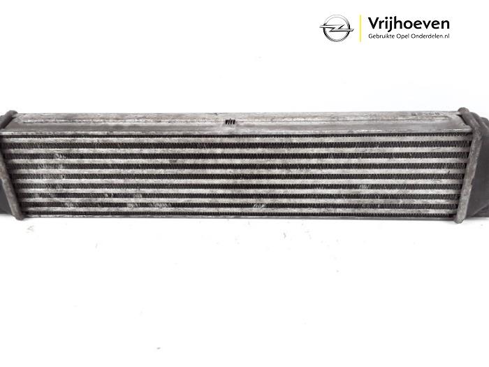 Gebruikte Intercooler Opel Combo 1.3 CDTI 16V ecoFlex Prijs € 30,00 Margeregeling aangeboden door Autodemontage Vrijhoeven B.V.