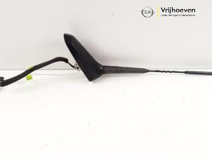 Gebruikte Antenne Opel Mokka/Mokka X 1.6 16V EcoFlex 4x2 Prijs € 30,00 Margeregeling aangeboden door Autodemontage Vrijhoeven B.V.