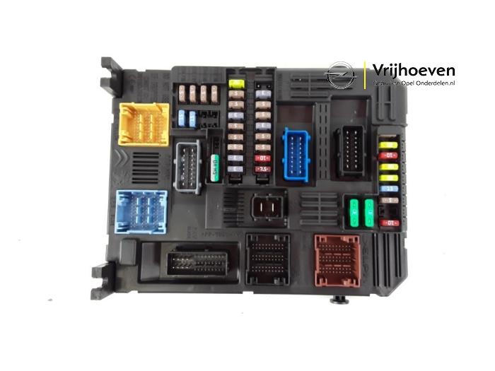 Computer Body Control van een Opel Grandland (X) 1.6 CDTi 120 2018