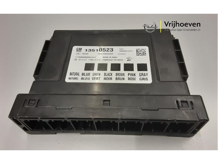 Gebruikte Bodycontrol Module Opel Astra K 1.0 Turbo 12V Prijs € 80,00 Margeregeling aangeboden door Autodemontage Vrijhoeven B.V.