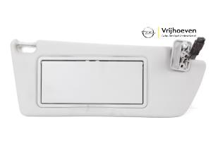 Gebruikte Zonneklep Opel Vectra C GTS 1.8 16V Prijs € 20,00 Margeregeling aangeboden door Autodemontage Vrijhoeven B.V.