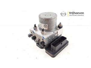 Gebruikte ABS Pomp Opel Karl 1.0 12V Prijs € 60,00 Margeregeling aangeboden door Autodemontage Vrijhoeven B.V.