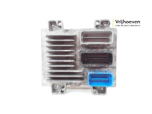 Gebruikte Computer Motormanagement Opel Corsa E 1.2 16V Prijs € 150,00 Margeregeling aangeboden door Autodemontage Vrijhoeven B.V.