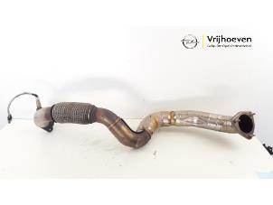Gebruikte Voorpijp Uitlaat Opel Astra K 1.4 Turbo 16V Prijs € 70,00 Margeregeling aangeboden door Autodemontage Vrijhoeven B.V.