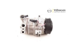 Gebruikte Pomp Airco Opel Astra K 1.4 Turbo 16V Prijs € 50,00 Margeregeling aangeboden door Autodemontage Vrijhoeven B.V.