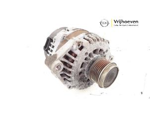 Gebruikte Alternator Opel Antara 2.0 CDTi 16V 4x4 Prijs € 50,00 Margeregeling aangeboden door Autodemontage Vrijhoeven B.V.