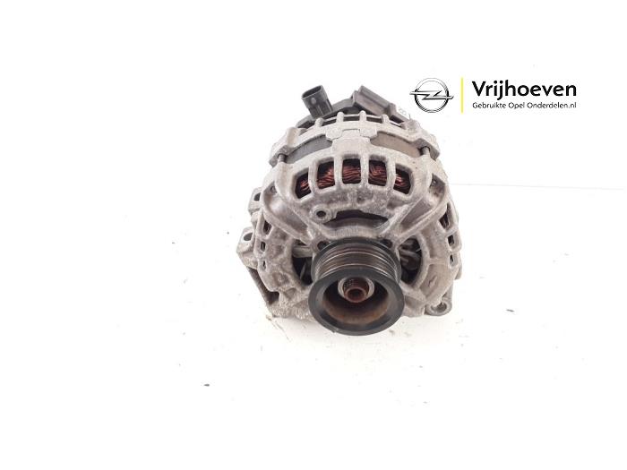 Gebruikte Alternator Opel Insignia Grand Sport 2.0 CDTI 16V Prijs € 150,00 Margeregeling aangeboden door Autodemontage Vrijhoeven B.V.