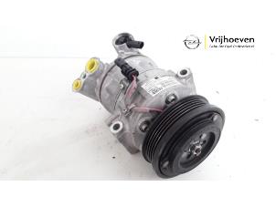 Gebruikte Pomp Airco Opel Astra K Sports Tourer 1.4 16V Prijs € 50,00 Margeregeling aangeboden door Autodemontage Vrijhoeven B.V.