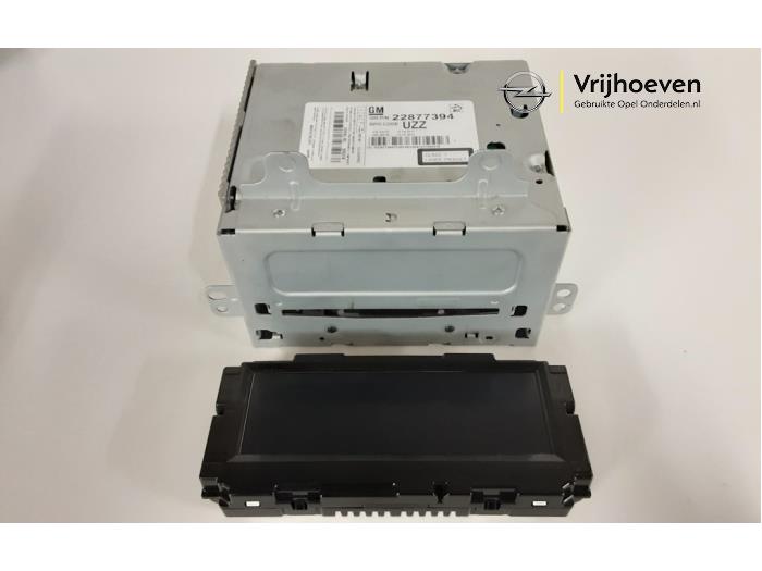 Gebruikte Radio module Opel Meriva (B) 1.4 Turbo 16V Ecotec Prijs € 70,00 Margeregeling aangeboden door Autodemontage Vrijhoeven B.V.