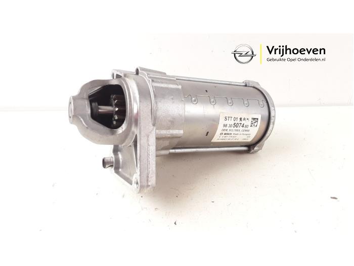 Gebruikte Startmotor Opel Grandland (X) 1.2 Turbo 12V Prijs € 25,00 Margeregeling aangeboden door Autodemontage Vrijhoeven B.V.
