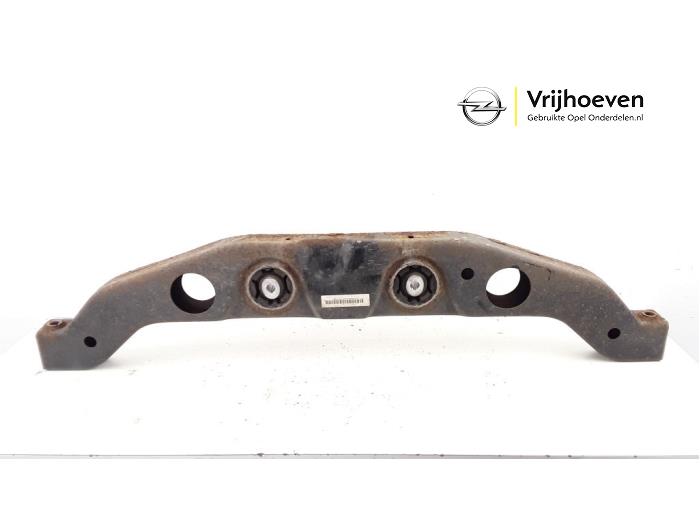 Gebruikte Subframe Opel Mokka/Mokka X 1.4 Turbo 16V 4x4 Prijs € 75,00 Margeregeling aangeboden door Autodemontage Vrijhoeven B.V.