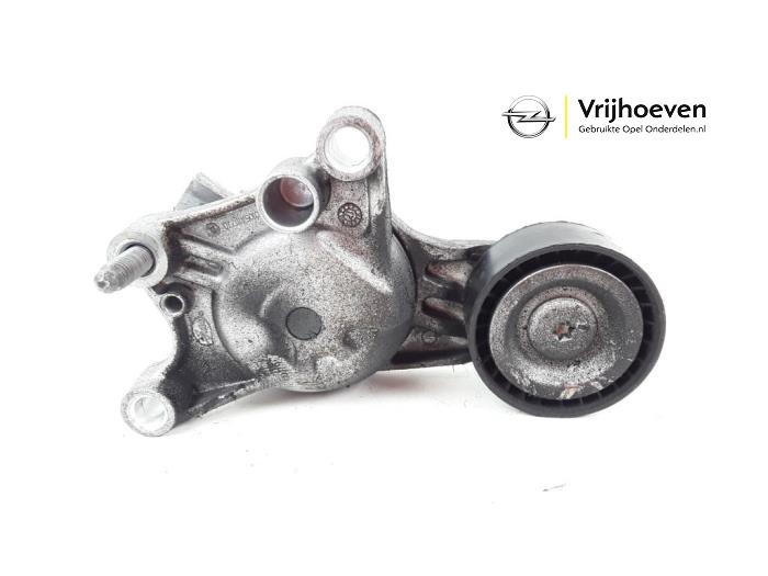 Gebruikte Spanner multiriem Opel Grandland (X) 1.6 CDTi 120 Prijs € 30,00 Margeregeling aangeboden door Autodemontage Vrijhoeven B.V.