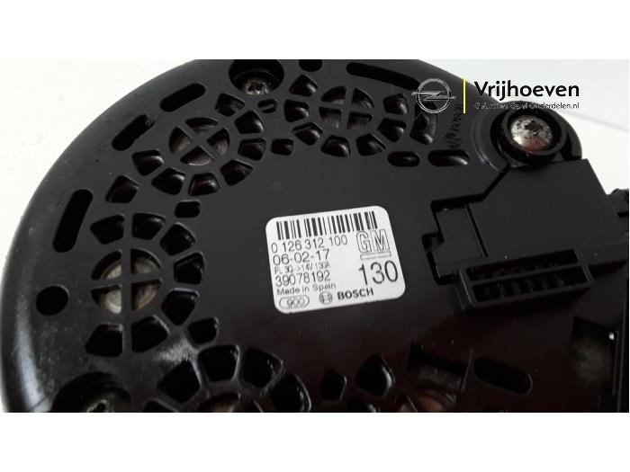 Dynamo van een Opel Astra K 1.0 SIDI Turbo 12V 2017
