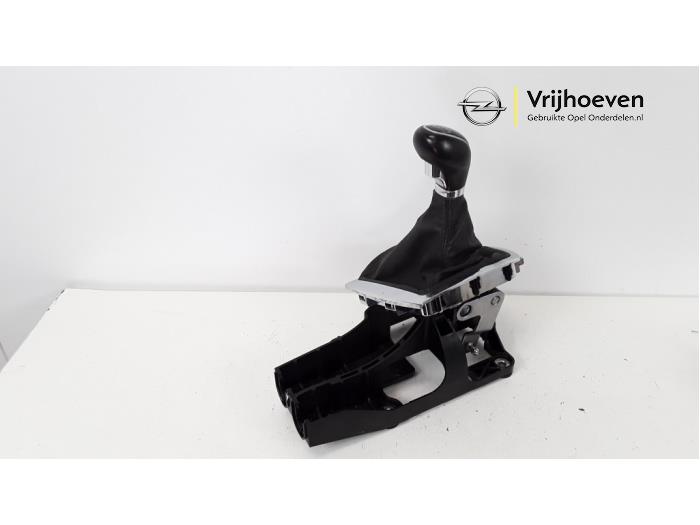Gebruikte Pook Opel Antara 2.2 CDTI 16V 4x2 Prijs € 75,00 Margeregeling aangeboden door Autodemontage Vrijhoeven B.V.