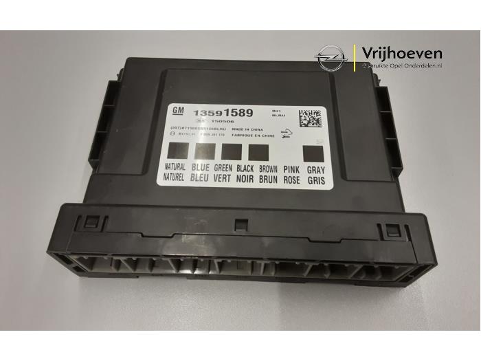 Gebruikte Computer Body Control Opel Corsa E 1.0 SIDI Turbo 12V Prijs € 80,00 Margeregeling aangeboden door Autodemontage Vrijhoeven B.V.