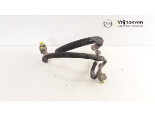 Gebruikte Airco Leiding Opel Corsa C (F08/68) 1.2 16V Twin Port Prijs € 50,00 Margeregeling aangeboden door Autodemontage Vrijhoeven B.V.