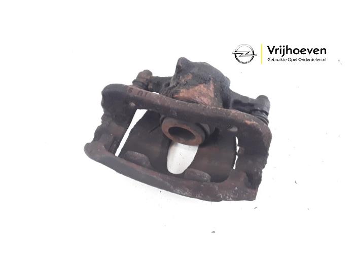 Remklauw (Tang) links-voor van een Opel Corsa C (F08/68) 1.2 16V Twin Port 2005