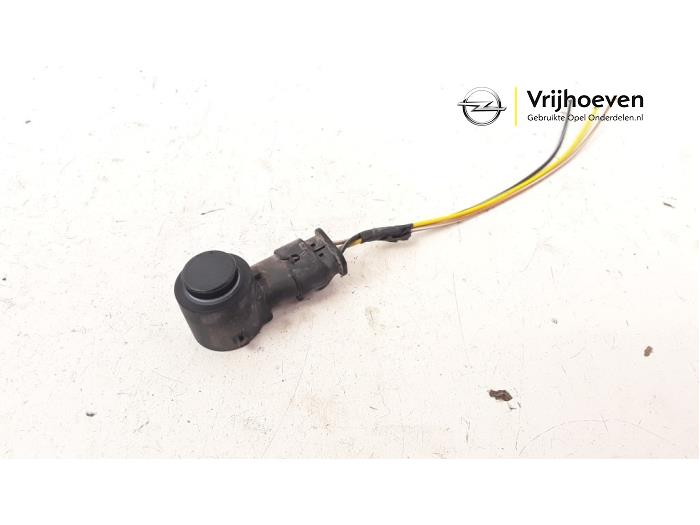 Sensor PDC van een Opel Karl 1.0 ecoFLEX 12V 2015