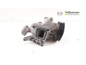Waterpomp van een Opel Combo 1.3 CDTI 16V ecoFlex 2013