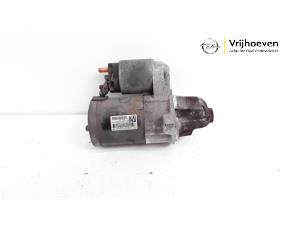 Gebruikte Startmotor Opel Agila (B) 1.2 16V Prijs € 25,00 Margeregeling aangeboden door Autodemontage Vrijhoeven B.V.