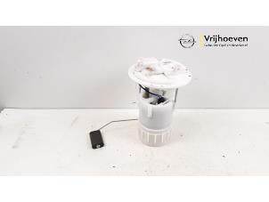 Gebruikte Tank element Pomp Opel Crossland (X) 1.2 12V Euro 6 Prijs € 75,00 Margeregeling aangeboden door Autodemontage Vrijhoeven B.V.