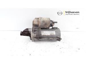 Gebruikte Startmotor Opel Combo 1.3 CDTI 16V ecoFlex Prijs € 15,00 Margeregeling aangeboden door Autodemontage Vrijhoeven B.V.