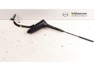 Gebruikte Antenne Opel Mokka/Mokka X 1.6 CDTI 16V 4x2 Prijs € 30,00 Margeregeling aangeboden door Autodemontage Vrijhoeven B.V.