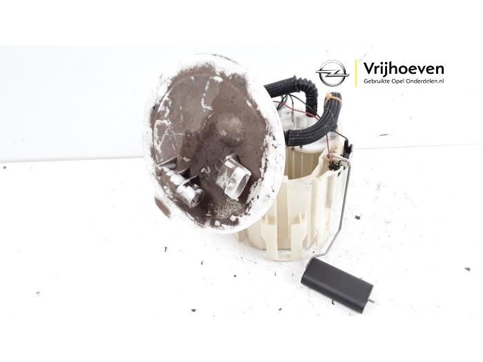 Gebruikte Tank element Pomp Opel Astra H (L48) 1.4 16V Twinport Prijs € 40,00 Margeregeling aangeboden door Autodemontage Vrijhoeven B.V.