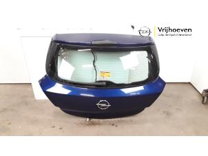 Gebruikte Achterklep Opel Astra H GTC (L08) 1.6 16V Twinport Prijs € 40,00 Margeregeling aangeboden door Autodemontage Vrijhoeven B.V.