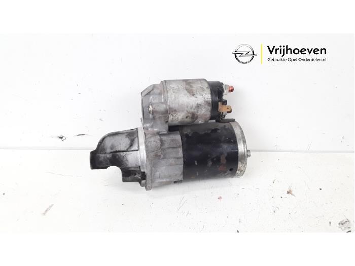 Gebruikte Startmotor Opel Agila (B) 1.2 16V LPG Prijs € 25,00 Margeregeling aangeboden door Autodemontage Vrijhoeven B.V.