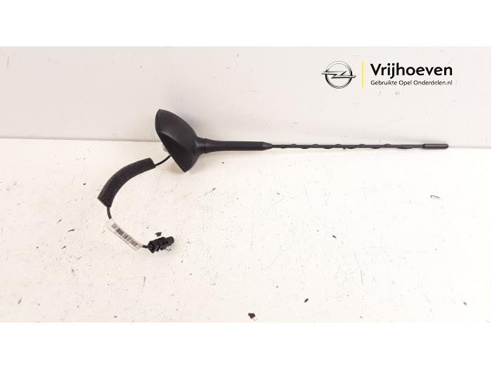 Antenne van een Opel Adam 1.2 16V 2016