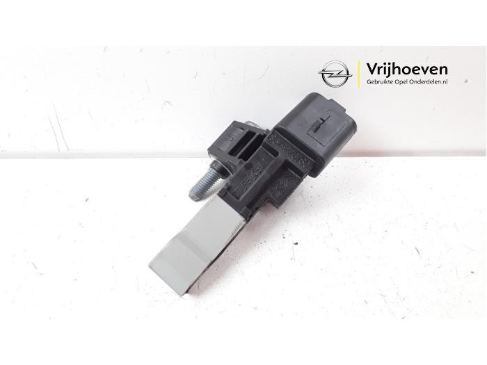 Gebruikte Krukas sensor Opel Corsa F (UB/UH/UP) 1.2 12V 75 Prijs € 10,00 Margeregeling aangeboden door Autodemontage Vrijhoeven B.V.