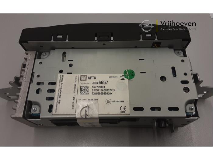 Radio module van een Opel Karl 1.0 12V 2015