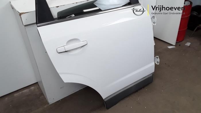 Portier 4Deurs rechts-achter van een Vauxhall Antara 2.2 CDTI 16V 4x2 2012