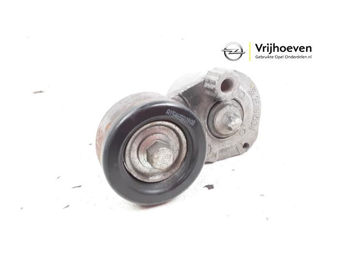 Gebruikte Spanner multiriem Opel Corsa E 1.6 OPC Turbo 16V Prijs € 30,00 Margeregeling aangeboden door Autodemontage Vrijhoeven B.V.