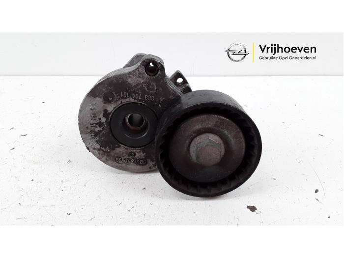Gebruikte Spanner multiriem Opel Corsa E 1.3 CDTi 16V ecoFLEX Prijs € 30,00 Margeregeling aangeboden door Autodemontage Vrijhoeven B.V.