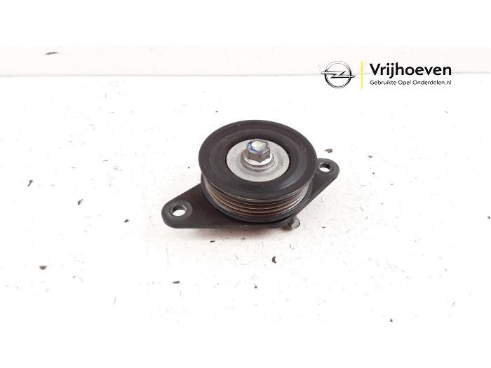 Gebruikte Spanner multiriem Opel Agila (B) 1.0 12V Prijs € 25,00 Margeregeling aangeboden door Autodemontage Vrijhoeven B.V.