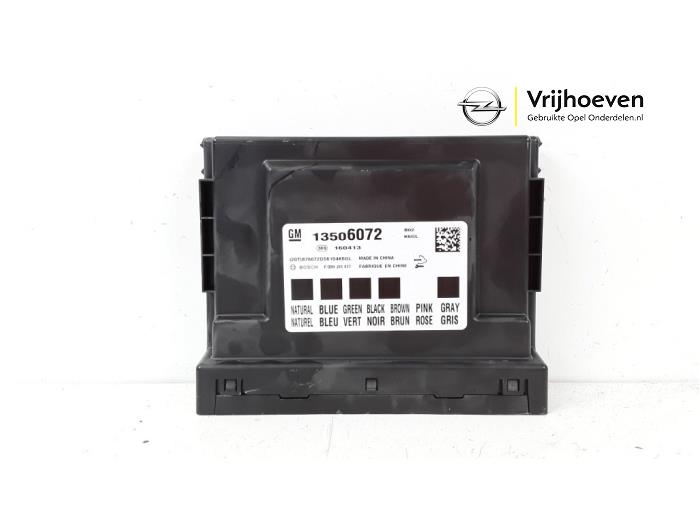 Gebruikte Computer Body Control Opel Corsa E 1.3 CDTi 16V ecoFLEX Prijs € 80,00 Margeregeling aangeboden door Autodemontage Vrijhoeven B.V.