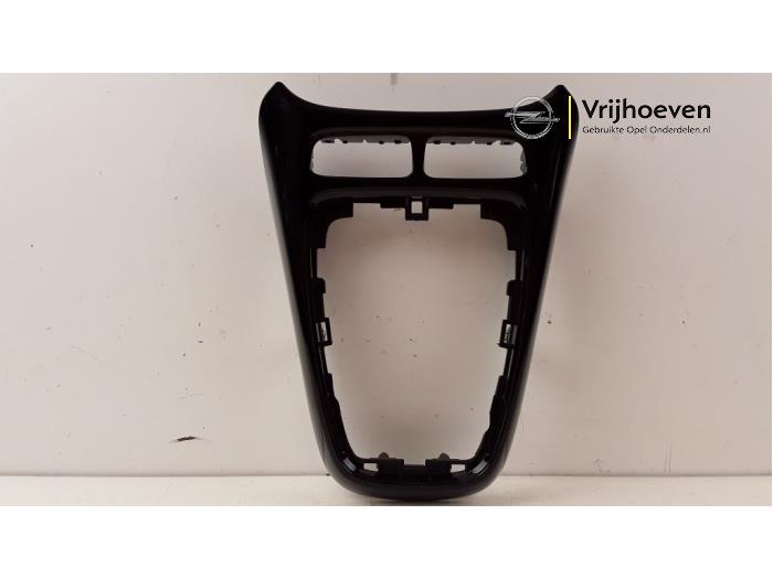 Gebruikte Dashboard deel Opel Crossland (X) 1.2 Turbo 12V Euro 6 Prijs € 15,00 Margeregeling aangeboden door Autodemontage Vrijhoeven B.V.