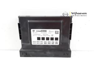 Gebruikte Computer Body Control Opel Astra K 1.6 CDTI 136 16V Prijs € 80,00 Margeregeling aangeboden door Autodemontage Vrijhoeven B.V.