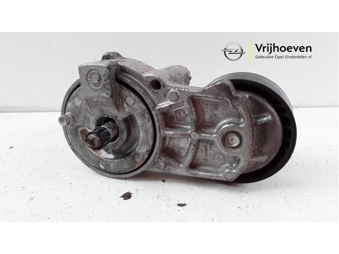 Spanner multiriem van een Opel Astra K 1.6 CDTI 136 16V 2015