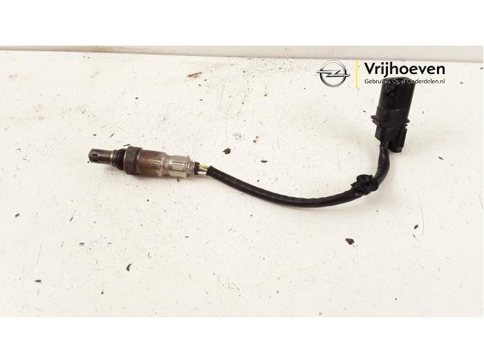 Gebruikte Lambda Sonde Opel Astra K 1.6 CDTI 136 16V Prijs € 30,00 Margeregeling aangeboden door Autodemontage Vrijhoeven B.V.