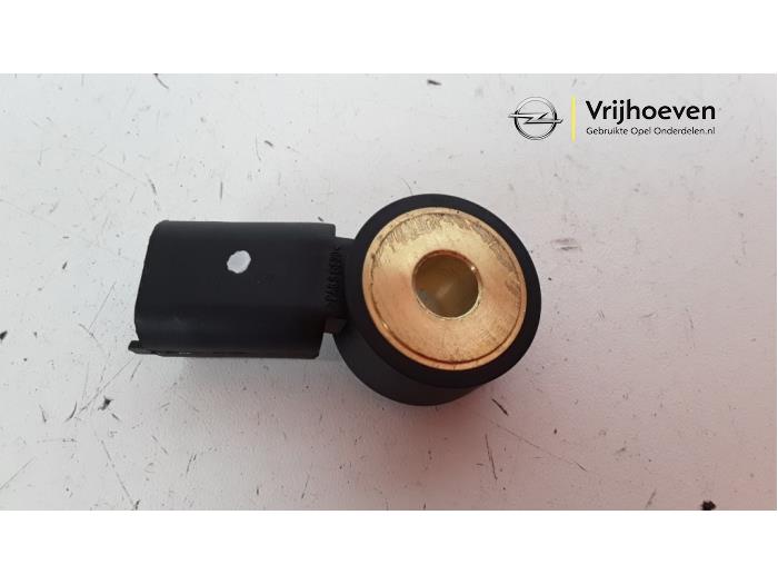 Pingelsensor van een Opel Adam 1.2 16V 2016