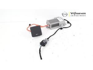 Gebruikte Omvormer Opel Grandland (X) 1.2 Turbo 12V Prijs € 75,00 Margeregeling aangeboden door Autodemontage Vrijhoeven B.V.