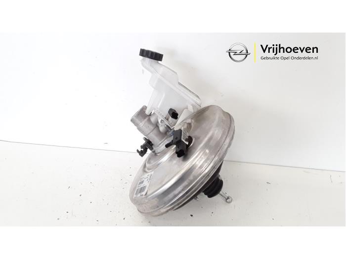 Gebruikte Rembekrachtiger Opel Grandland (X) 1.2 Turbo 12V Prijs € 60,00 Margeregeling aangeboden door Autodemontage Vrijhoeven B.V.