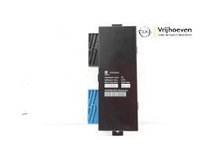 Gebruikte Cabriokap computer Opel Tigra Twin Top 1.4 16V Prijs € 50,00 Margeregeling aangeboden door Autodemontage Vrijhoeven B.V.