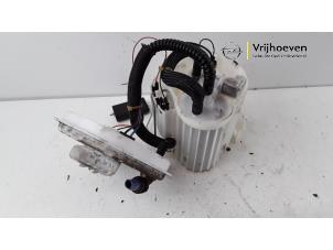 Gebruikte Tank element Pomp Opel Meriva 1.8 16V Prijs € 50,00 Margeregeling aangeboden door Autodemontage Vrijhoeven B.V.