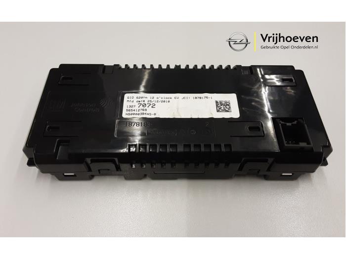 Radio module van een Opel Meriva 1.4 Turbo 16V Ecotec 2011