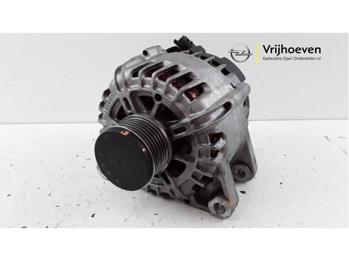 Gebruikte Dynamo Opel Corsa F (UB/UH/UP) 1.2 12V 75 Prijs € 50,00 Margeregeling aangeboden door Autodemontage Vrijhoeven B.V.
